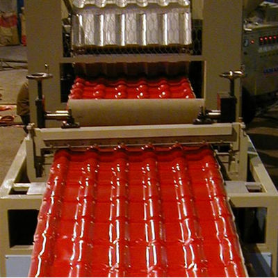 ASA PMMA กระเบื้องฝ้าเพดานเคลือบพลาสติก PVC Profile Extrusion Line Roofing Sheet